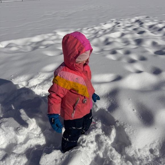 Obermeyer ski jacket toddler size 4 - Picture 3 of 4